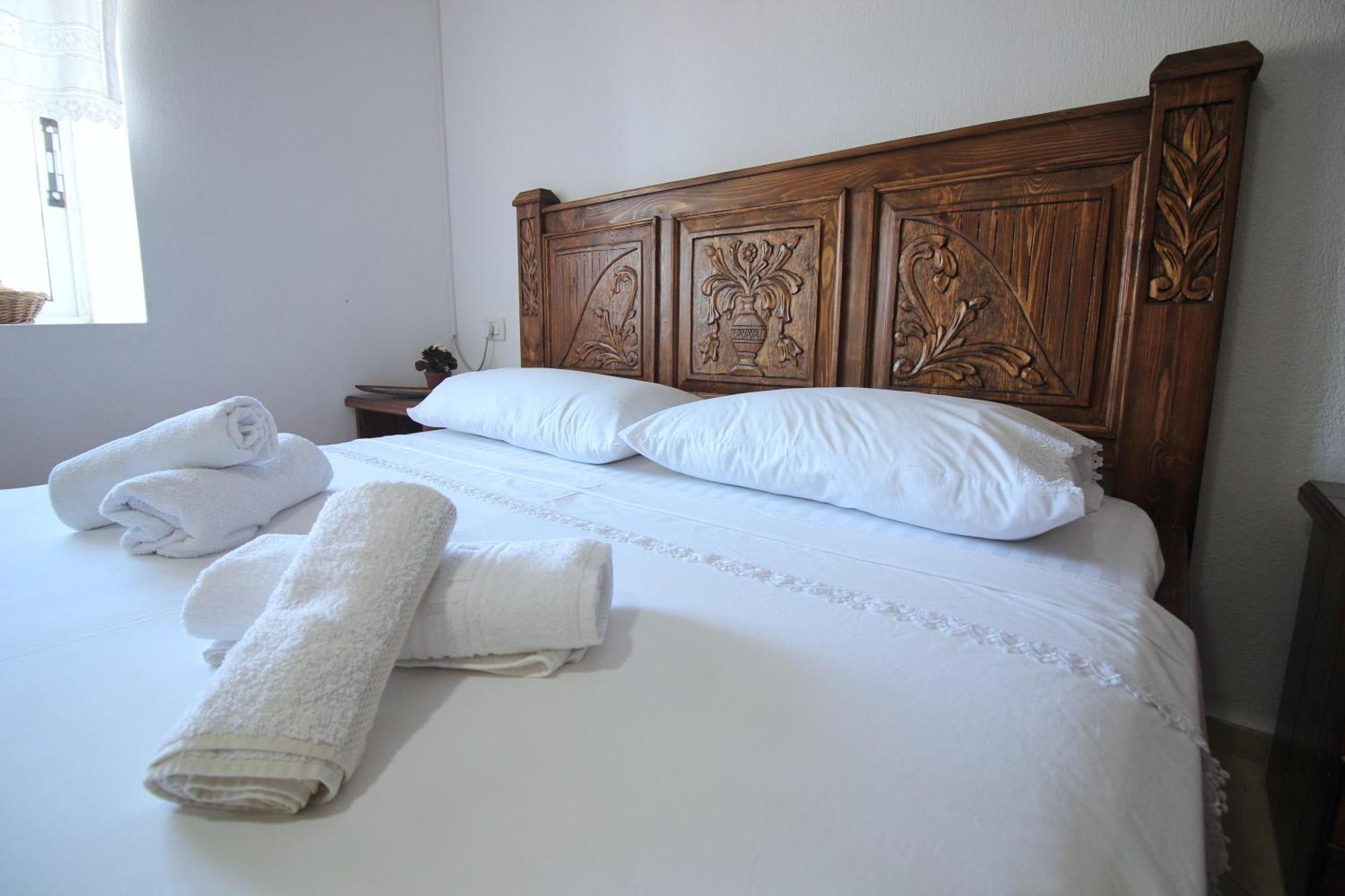Guri Guesthouse Gjirokastër Extérieur photo